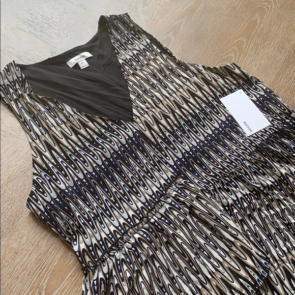 KENSIE Asymmetrical Peplum Hem Sleeveless Top M - Picture 4 of 7